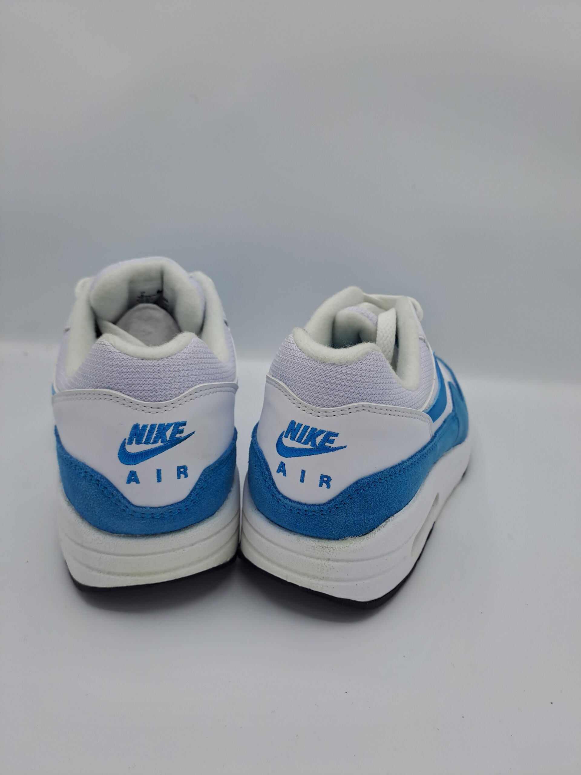 Air max baby blue online